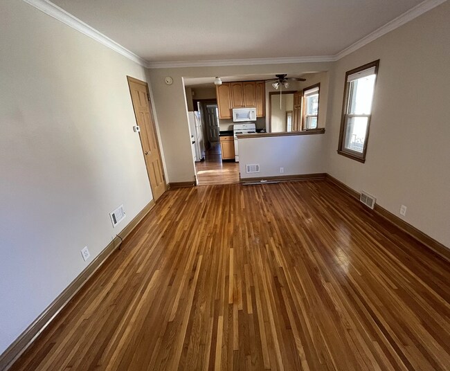 Foto del edificio - 4952 Abbott Ave S