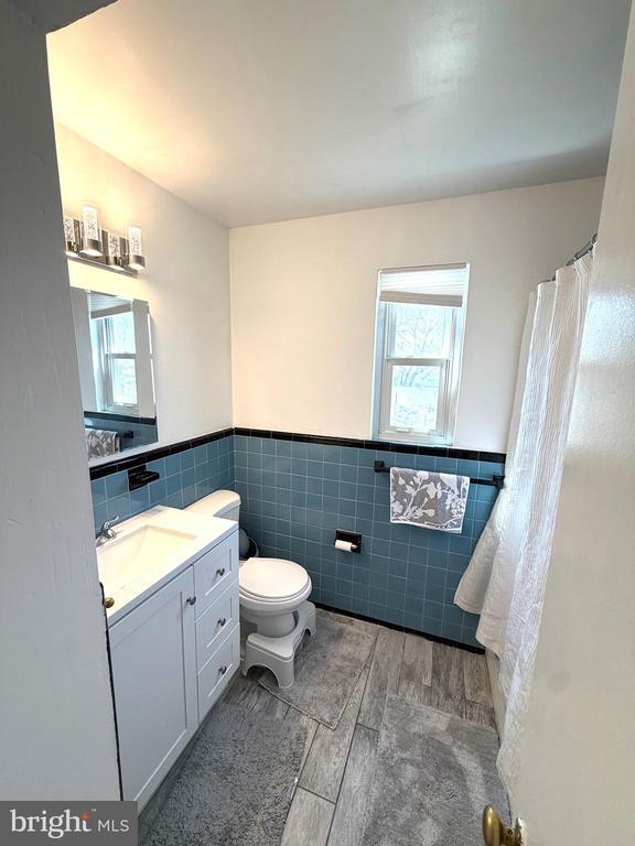 Foto del edificio - 7410 Dickenson St