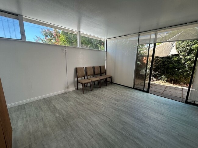 Interior Photo - 10567 National Blvd. Apts.