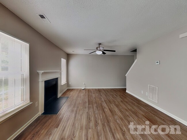 Foto del edificio - 433 Havenbrook Way NW