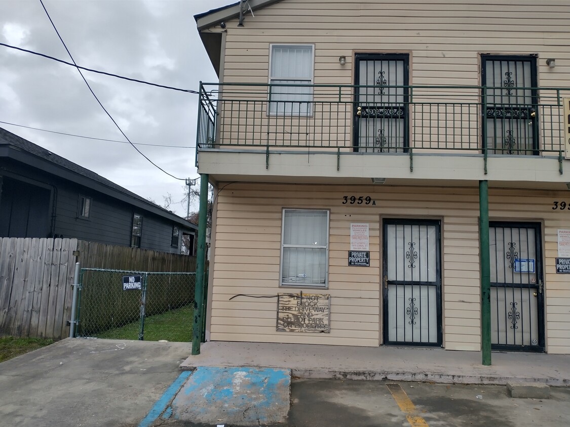 3957 Downman Rd Unit 4, New Orleans, LA 70126 Apartments in New