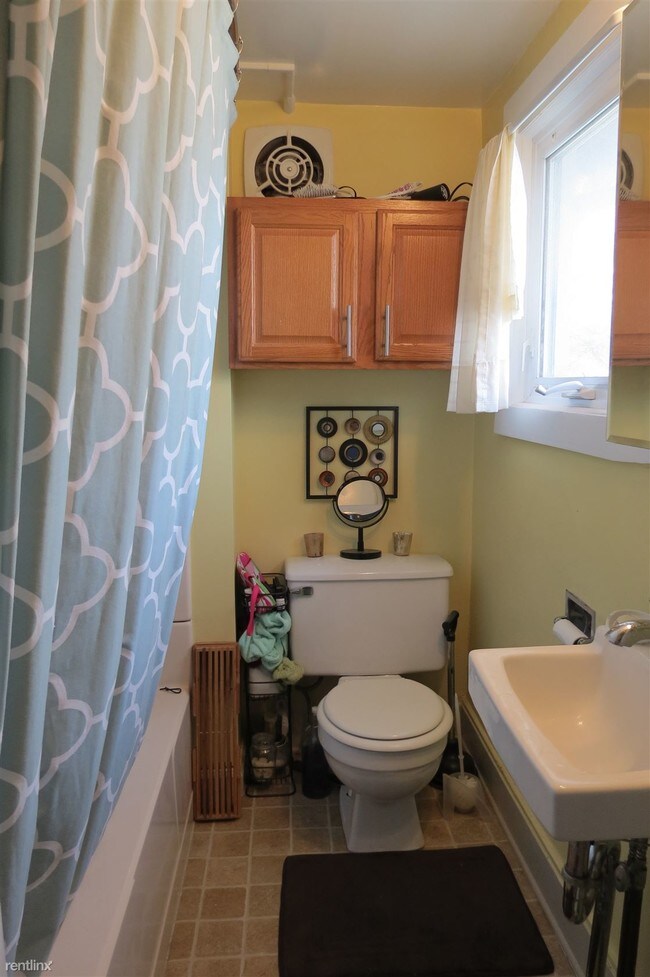 Foto del edificio - 104 Fair St