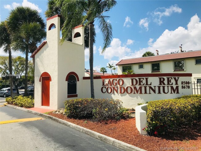 Building Photo - 8670 SW 149th Ave