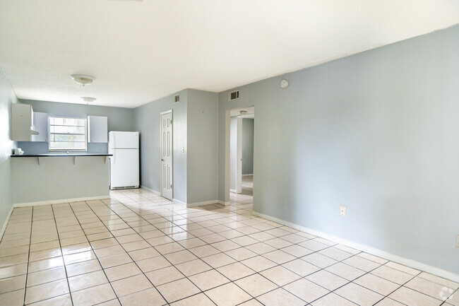 Interior Photo - Parson's Green Courtyard Apartments