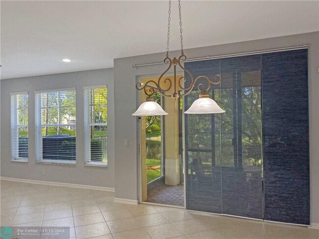 Foto del edificio - 5780 NW 120th Ave