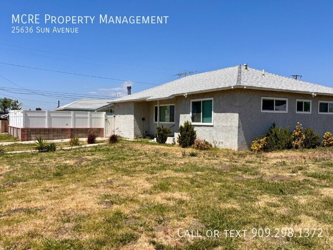 Building Photo - 25636 Sun Ave