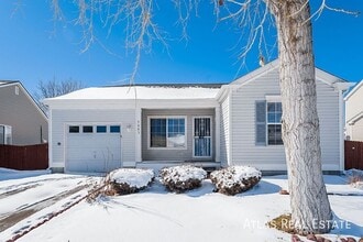 Building Photo - 5083 Helena Ct