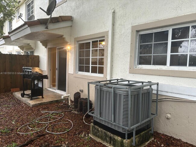 Building Photo - 14070 SW 260th St