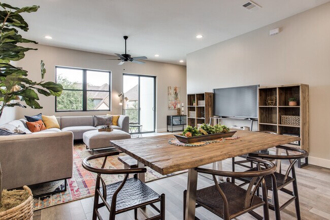 Foto del edificio - 3143 Lubbock Ave