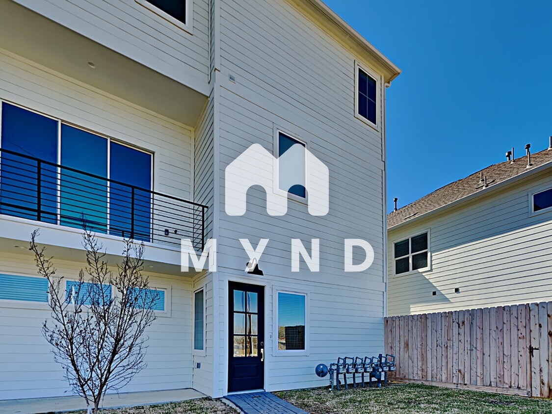 Primary Photo - 6383 Paddington Bend Dr