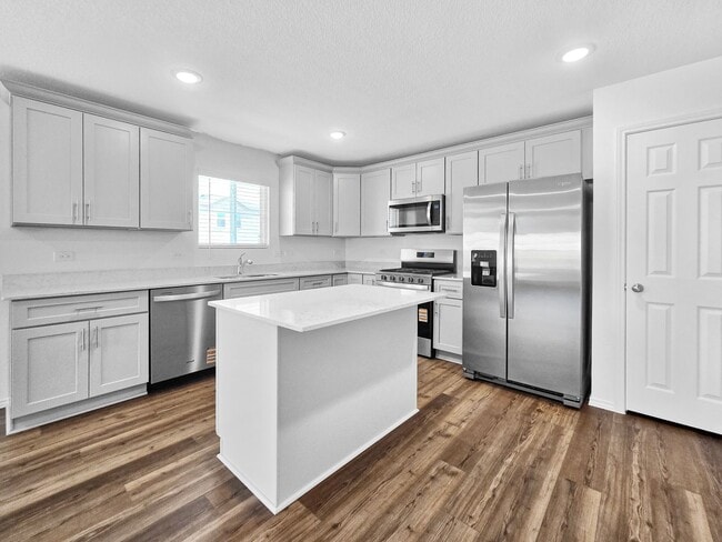 Foto del edificio - Brand New 4BR 3BA Home w/ Quartz Kitchen • 2-Car Garage • Fenced Yard in Elizabeth Creek