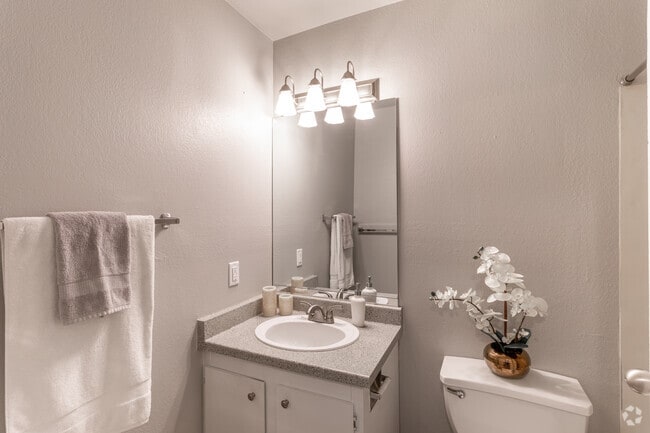 Estudio - 450 ft² - Kendall Ridge