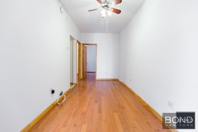 Foto del edificio - 20 Spring St