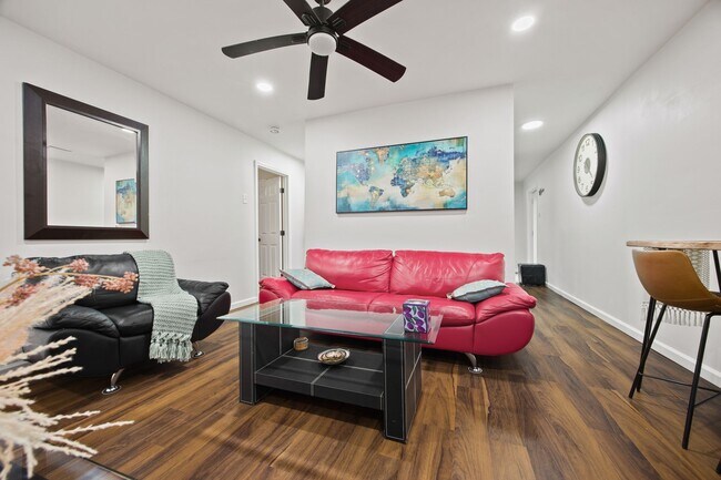 Foto del edificio - 3285 Marlanta Dr