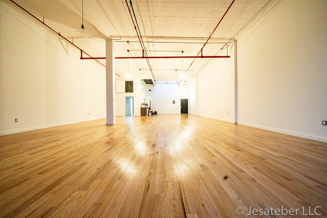 Building Photo - 251 McKibben St