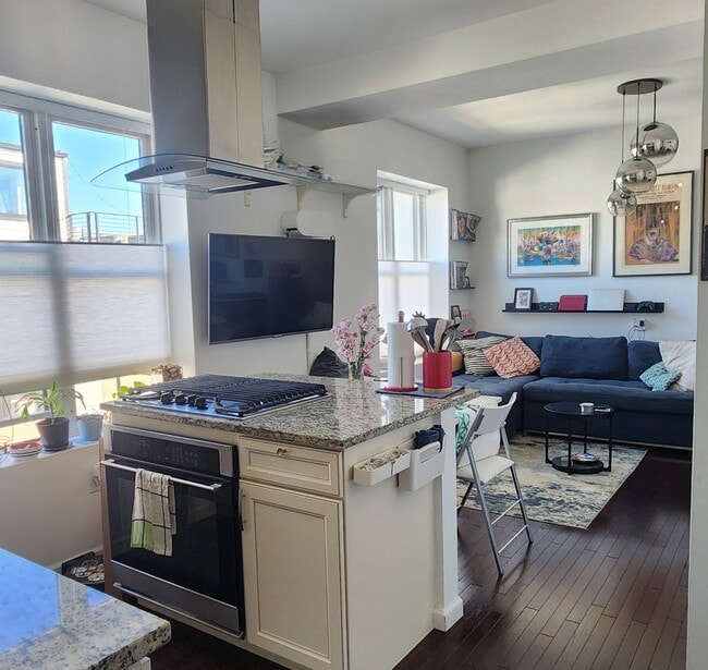 Foto del edificio - 3504-3513 13th St NW