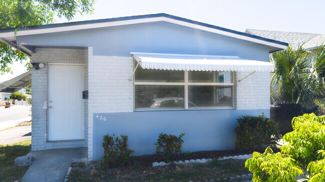 Building Photo - 426 Douglass Ave
