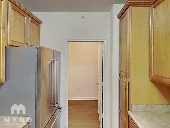 Building Photo - 11251 Hyde Pointe Ct