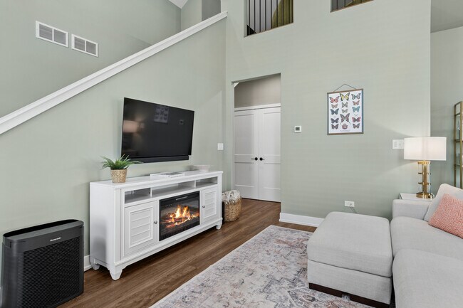 Foto del edificio - 534 Sudbury Cir