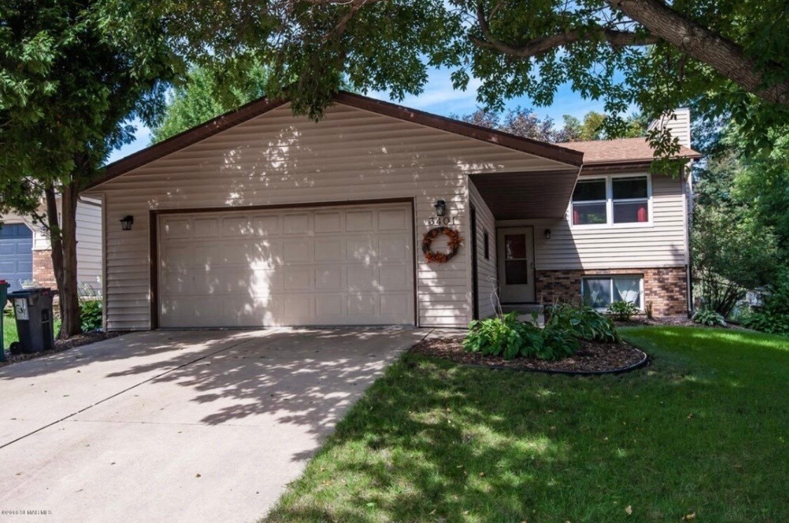 Foto principal - 3401 9th Ave NW