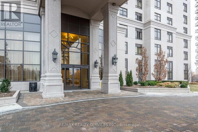 Photo du bâtiment - 9245 Jane St