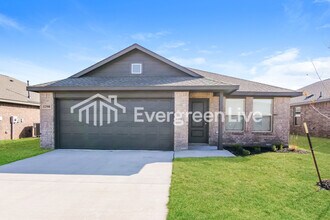 Building Photo - 12508 Huntington Rdg Wy