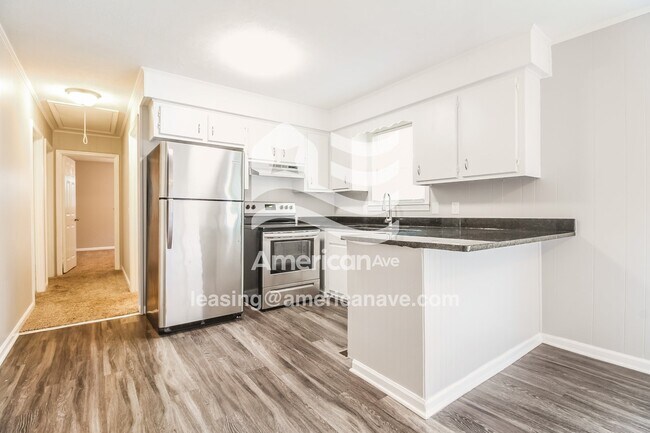 Building Photo - 14 Crofton Dr