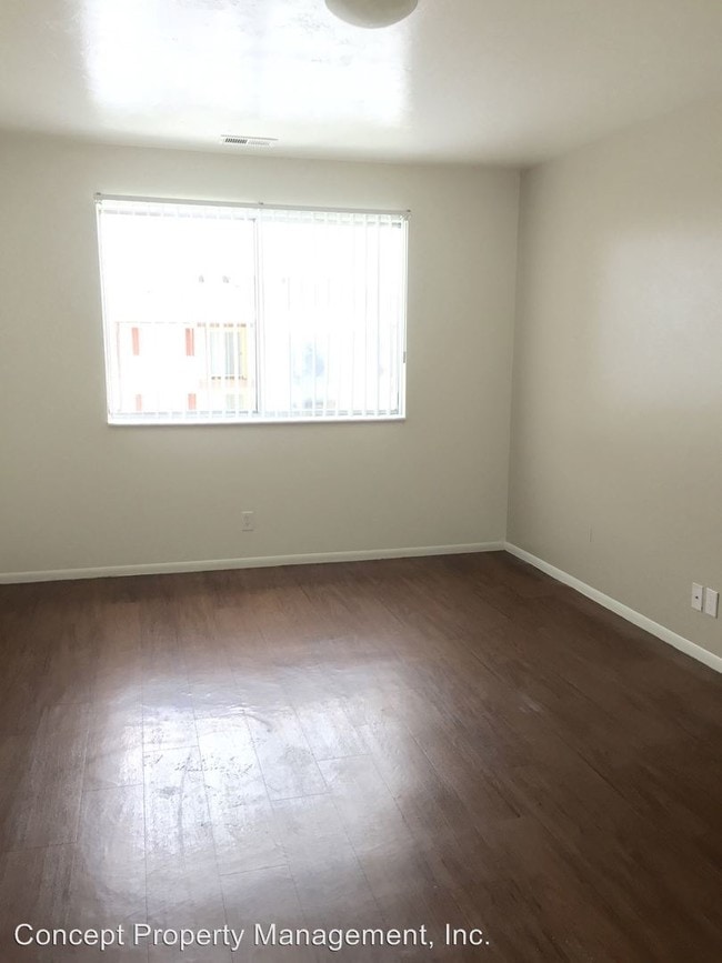 Building Photo - 4080 S 300 E