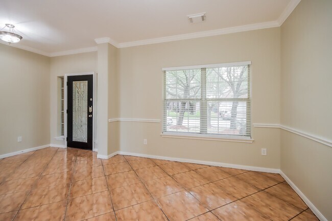 Foto del edificio - 9410 Mustang Park Ct
