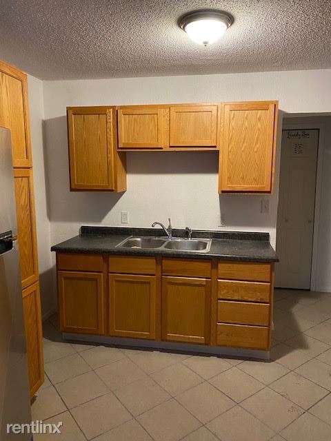 Building Photo - 3 br, 2 bath House - 17803 N Fruitport Rd