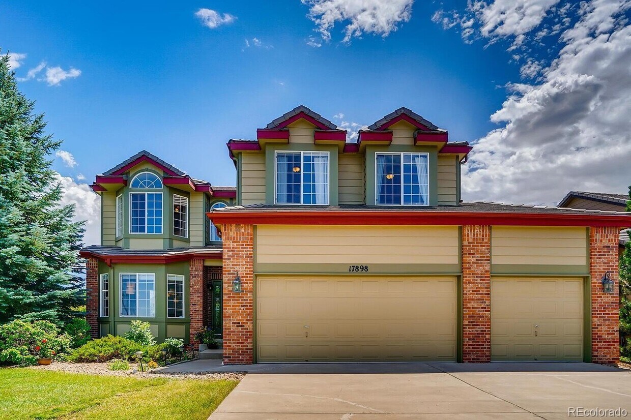 17898 E Oakwood Ln, Aurora, CO 80016 House Rental in Aurora, CO