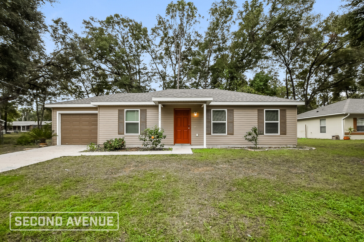 Foto principal - 5920 NW 65th Pl