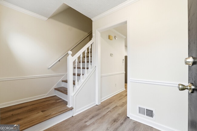 Foto del edificio - 2950 Flintrock Way