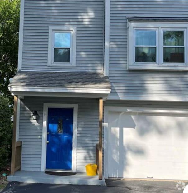 Building Photo - 116 Turnpike Rd