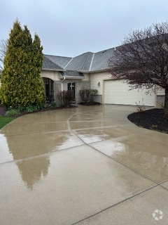 Building Photo - W163N5493 Westwind Dr