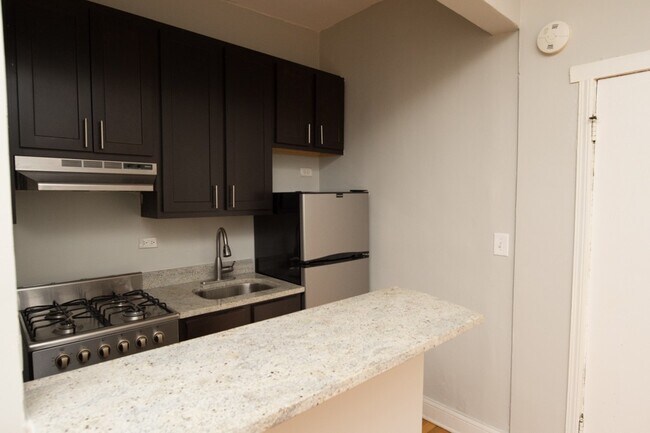 Foto del edificio - 4619 N Paulina St