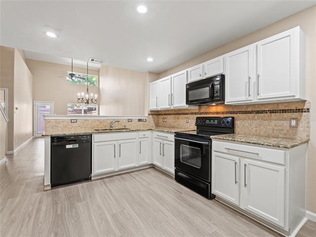 Building Photo - 10116 Wake Bridge Dr
