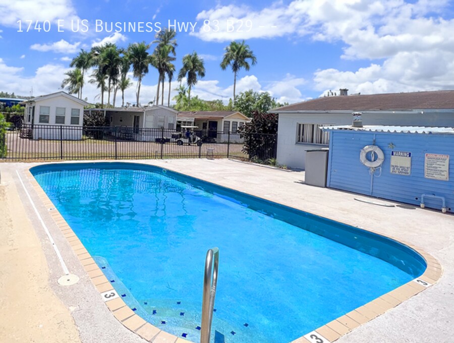 Foto del edificio - 1740 W Business Hwy 83