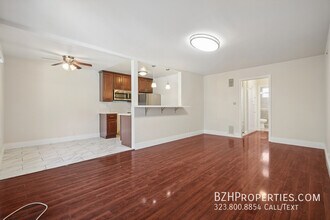 Building Photo - 1220 N Ogden Dr