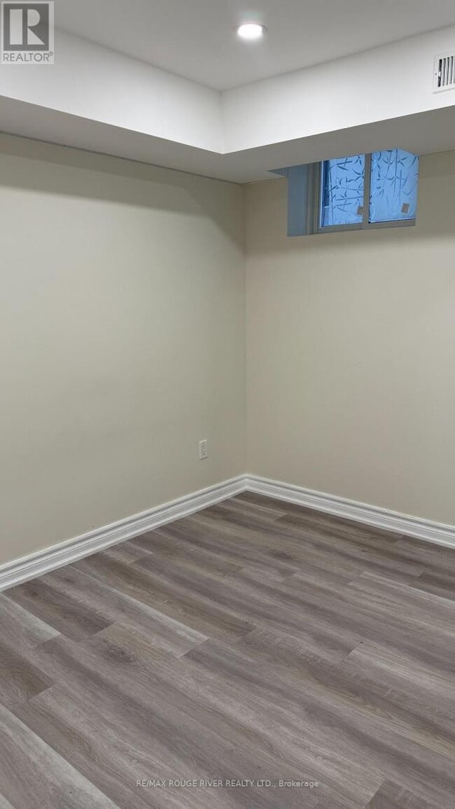 Building Photo - 38 Hettersley Dr