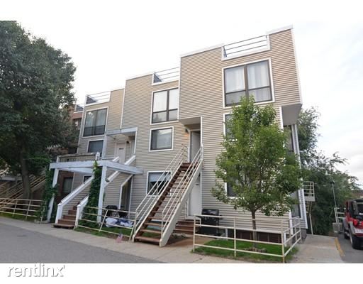 Primary Photo - 182 Allston St