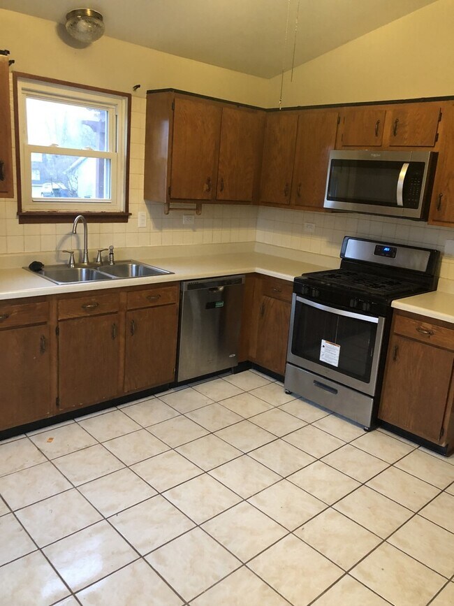 Foto del edificio - 1065 Chelsea Ln