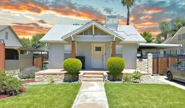 Building Photo - 4211 Elmwood Ct