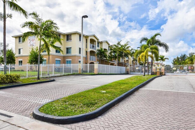 Foto del edificio - 13780 NE 3rd Ct