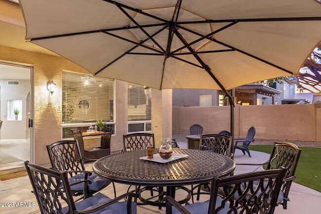 Foto del edificio - 9304 E Hillery Way
