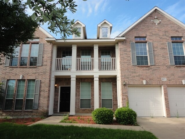 Foto principal - 4810 Winterview Drive