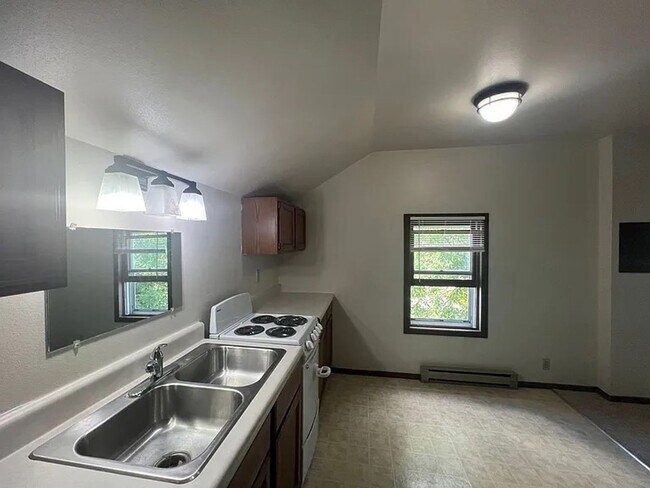 Foto del edificio - 636 Kickbusch St