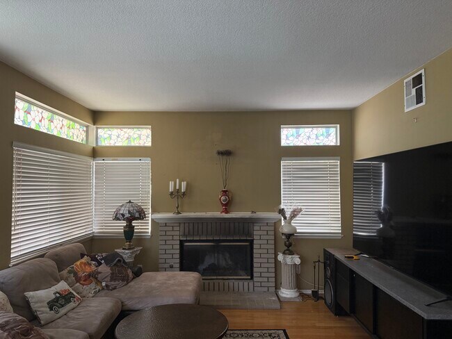 Building Photo - 13776 Monteverde Dr