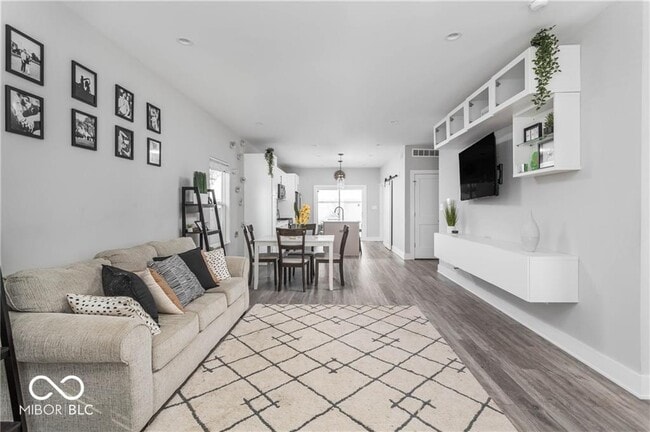 Building Photo - 28 Central Greens Blvd