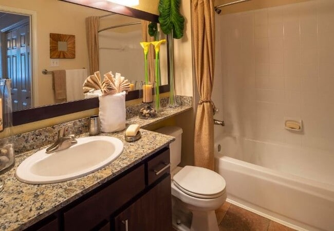 Photo - 8787 Woodway Dr Apartment